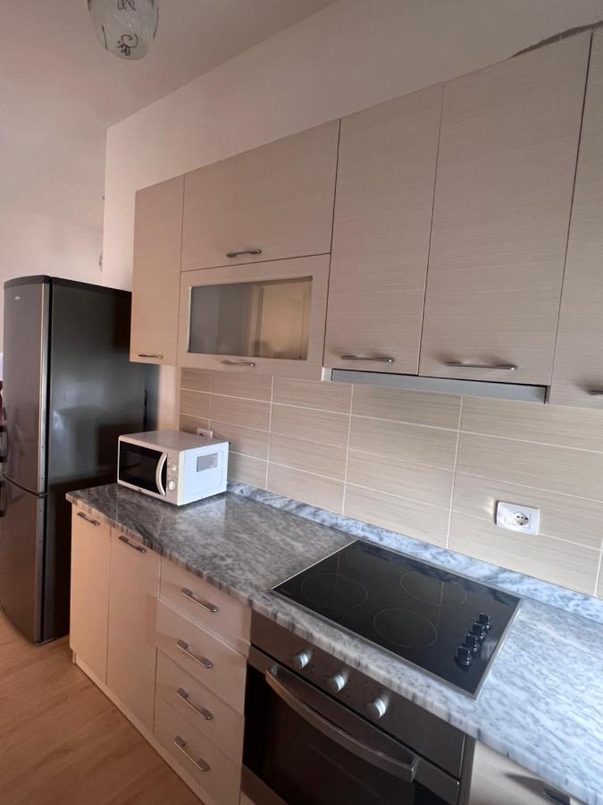 Apartament Tirana *