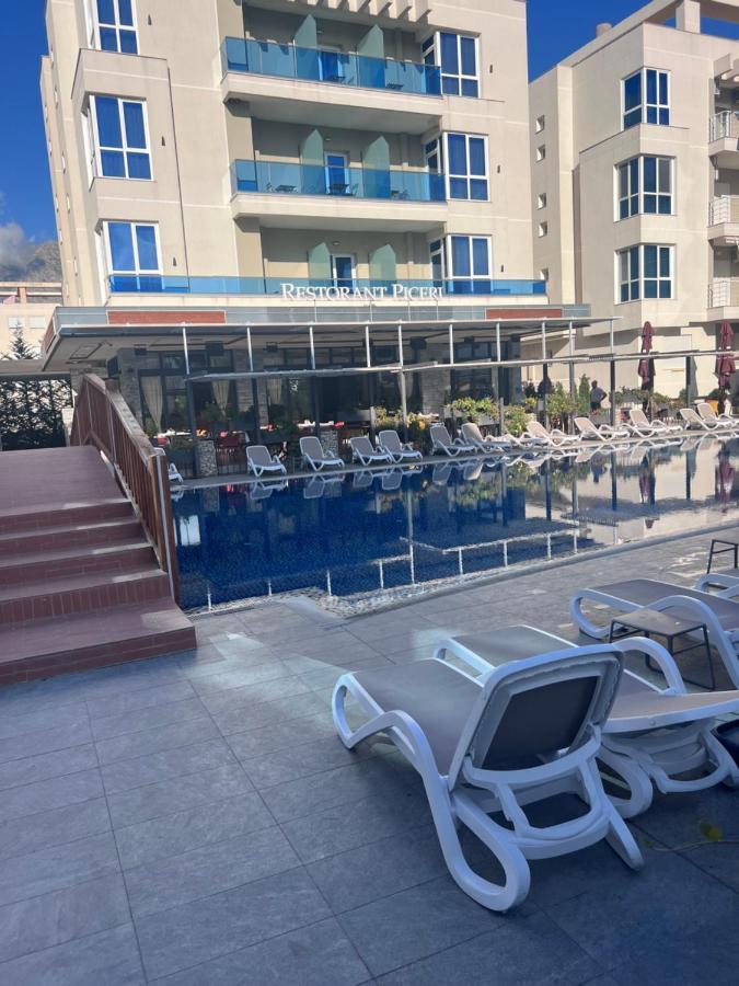 Tirana Wlora